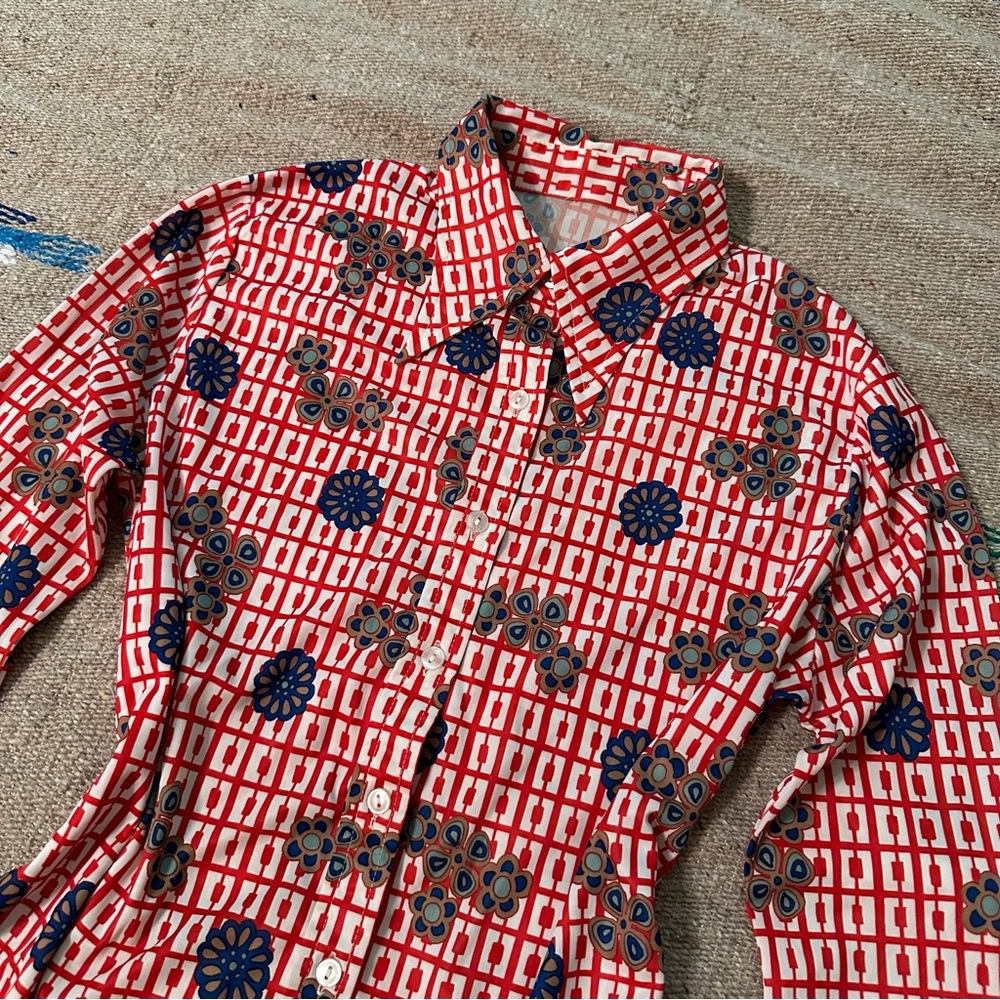 Retro dagger collar 70s shirt